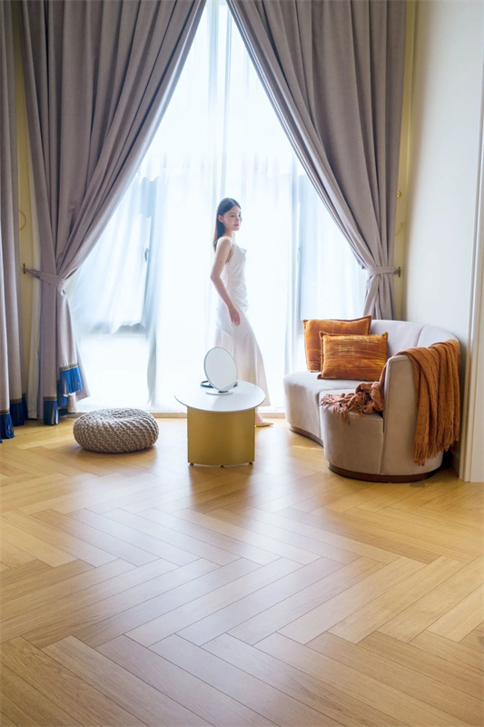 Room Tour|一線臨湖庭院，高階生活的藝術(shù)想象 image1