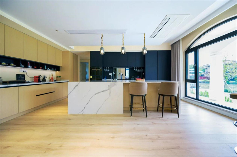 Room Tour|一線臨湖庭院，高階生活的藝術(shù)想象 image8
